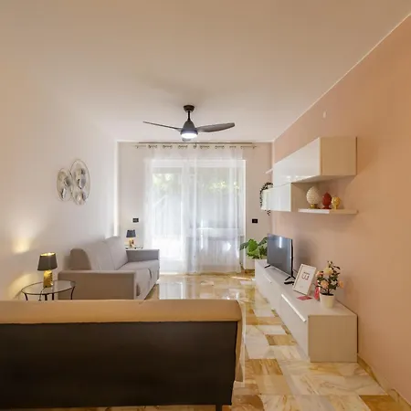 Apartamento La Pineta Sul Mare By Wonderful Italy *