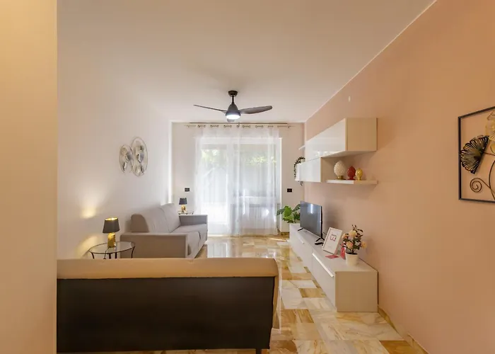 Daire La Pineta Sul Mare By Wonderful Italy *